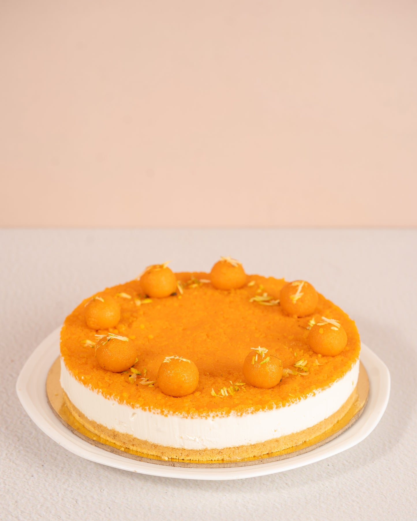 Motichoor Ladoo Cheese Cake (*contains egg*)