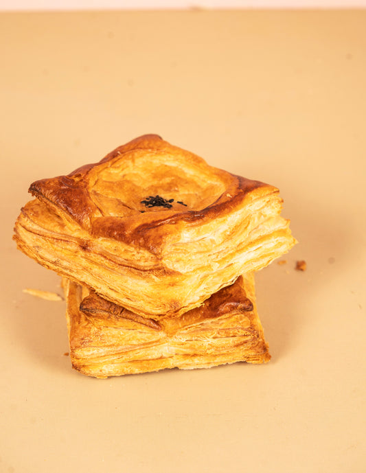Chicken Tikka Puff